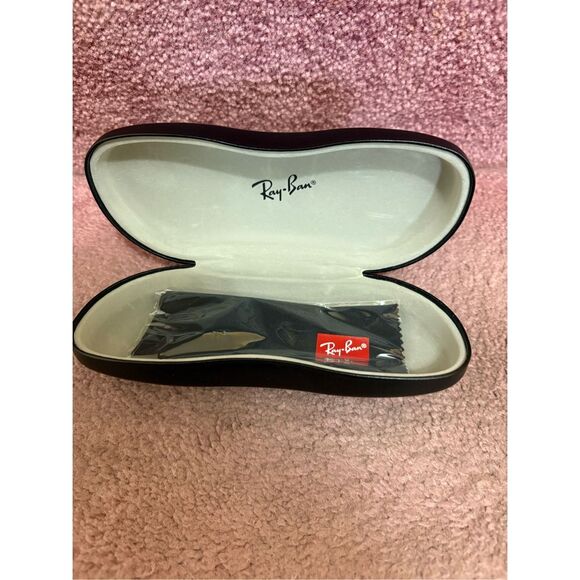 Ray-Ban Black Sunglasses Case with Polishing Cloth, NWT - Picture 2 of 5